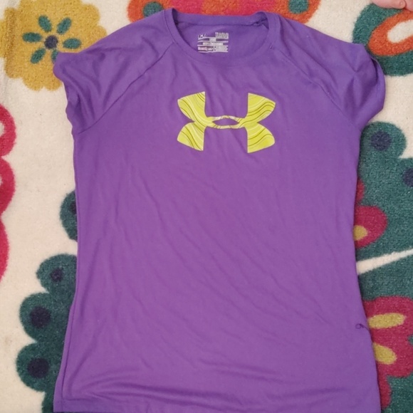 Sporty shirt - Picture 1 of 1